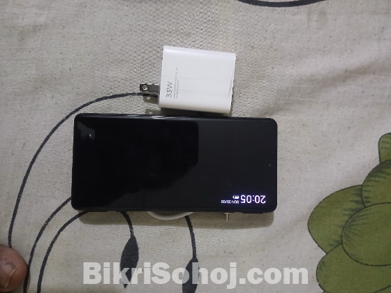 Redmi K40 Gaming 12/256.